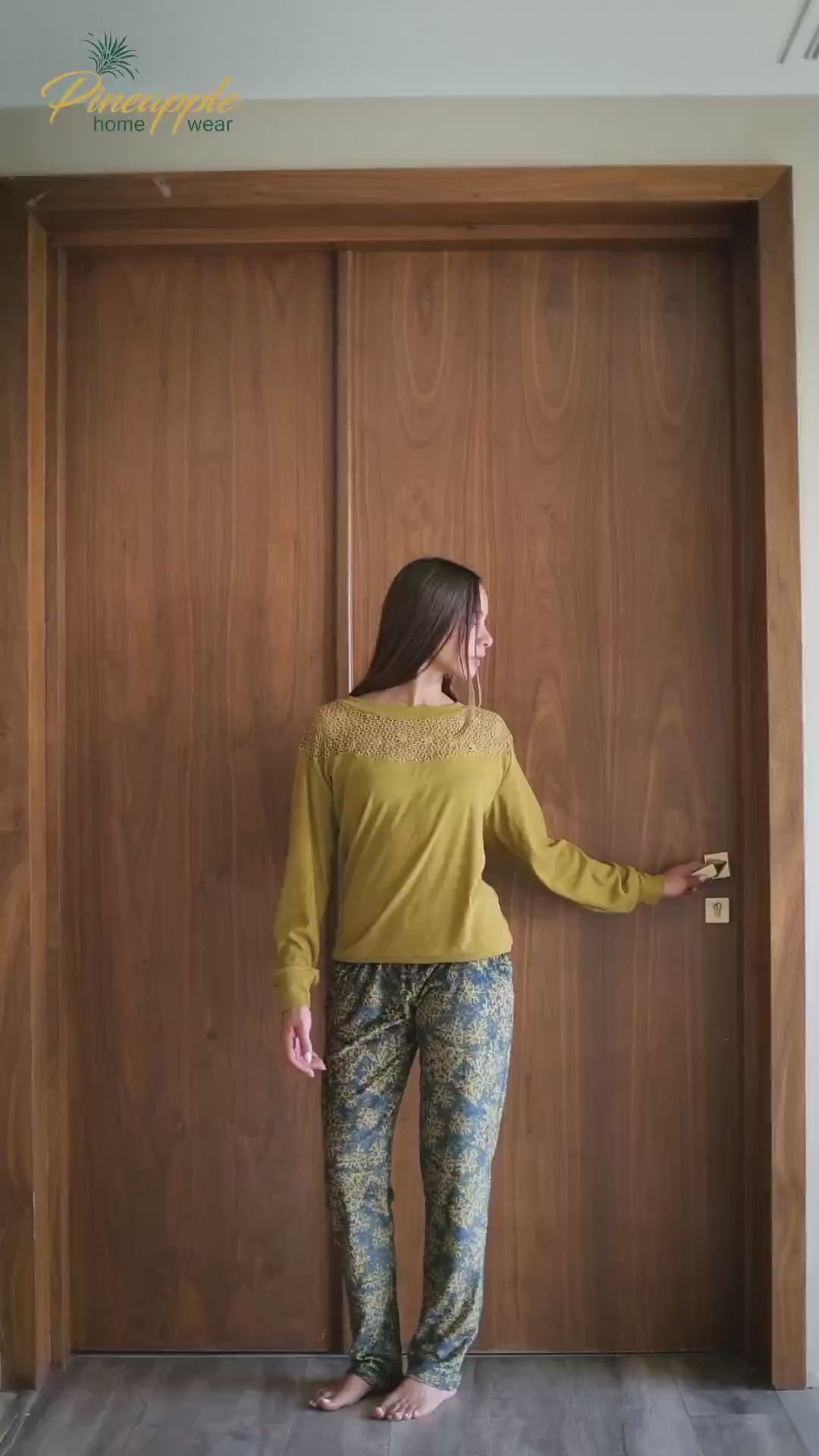 TOP LIGHT WOOL SOFT LYCRA PANTS SOFT VELVET FULLY LINED LYCRA